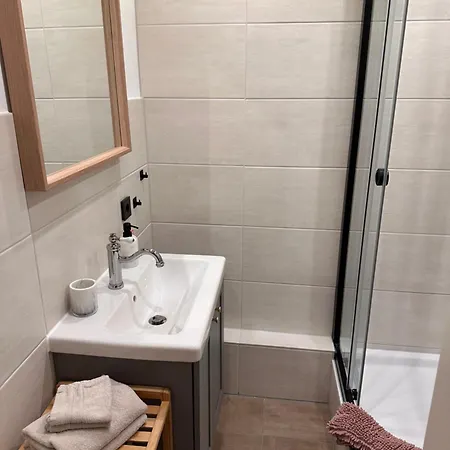 Vaelli Apartment *